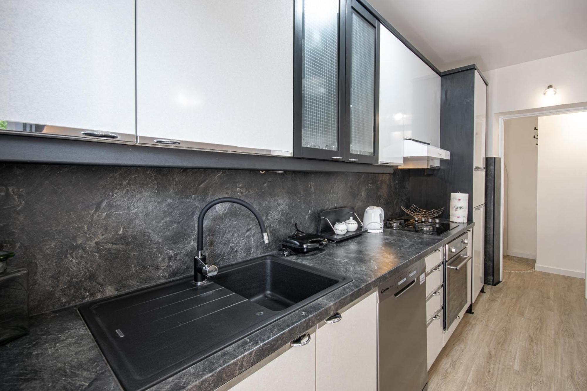 Apartments Filipeti Makarska Extérieur photo