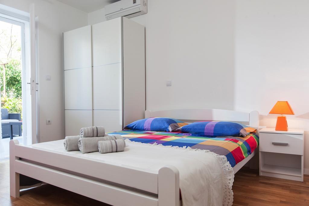 Apartments Filipeti Makarska Extérieur photo